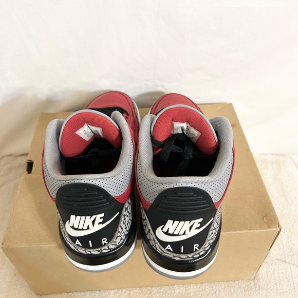 Jordan 3 Retro SE “Unite” size 9 CK5692-600 2020 PRE-OWNED - Picture 6 of 10